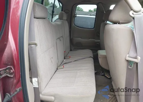 2000 Toyota Tundra Sr5 V8 from USA, damaged, VIN 5TBBT4411YS089055